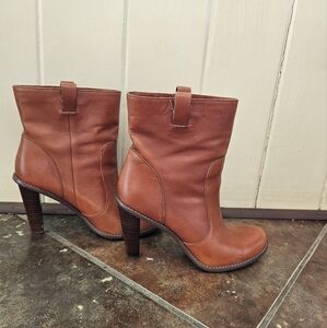 Cole Haan Kendal Short Boot Brown Leather Block Heel Pull On Comfort Bootie 8